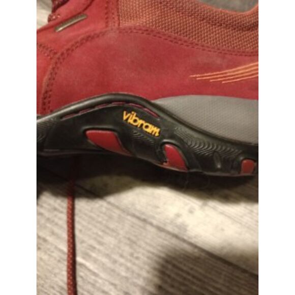 Dansko Women's Size 39 Vietnam/ Size 8 US Red Suede Waterproof Hiking Shoes - Picture 5 of 9